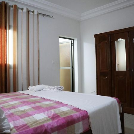 Chez Mamanta Apartment แซ็ง-ลุย ภายนอก รูปภาพ